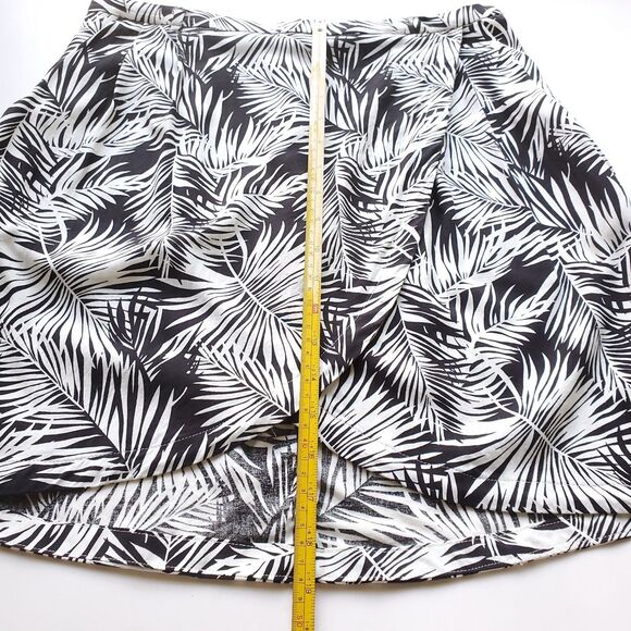 Tropical Mini Skirt Size 12 Faux Wrap Black Cream White H&M Vacation Tiki Bar - Picture 8 of 9